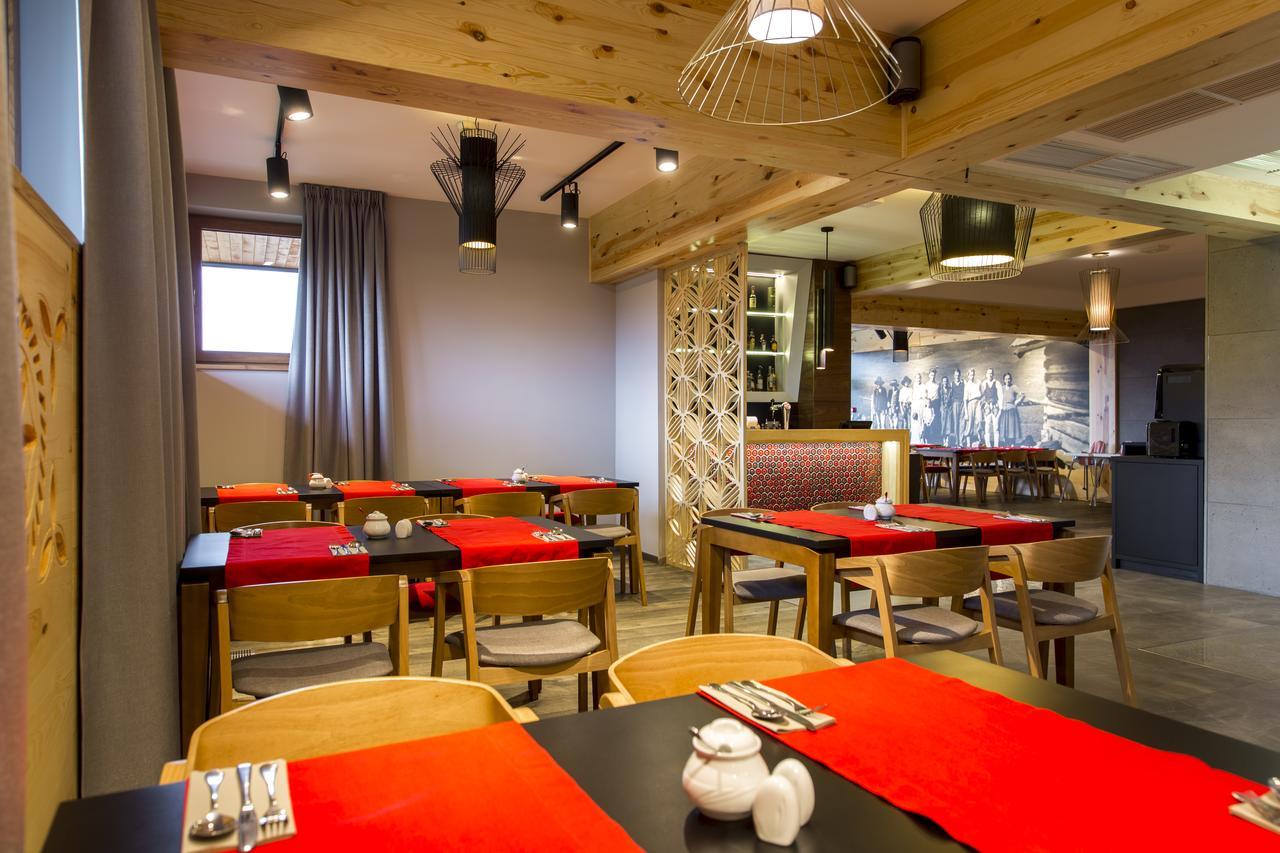 Hotel Kopieniec Fizjo- Med & Spa มูชองค์ชิคแล ภายนอก รูปภาพ