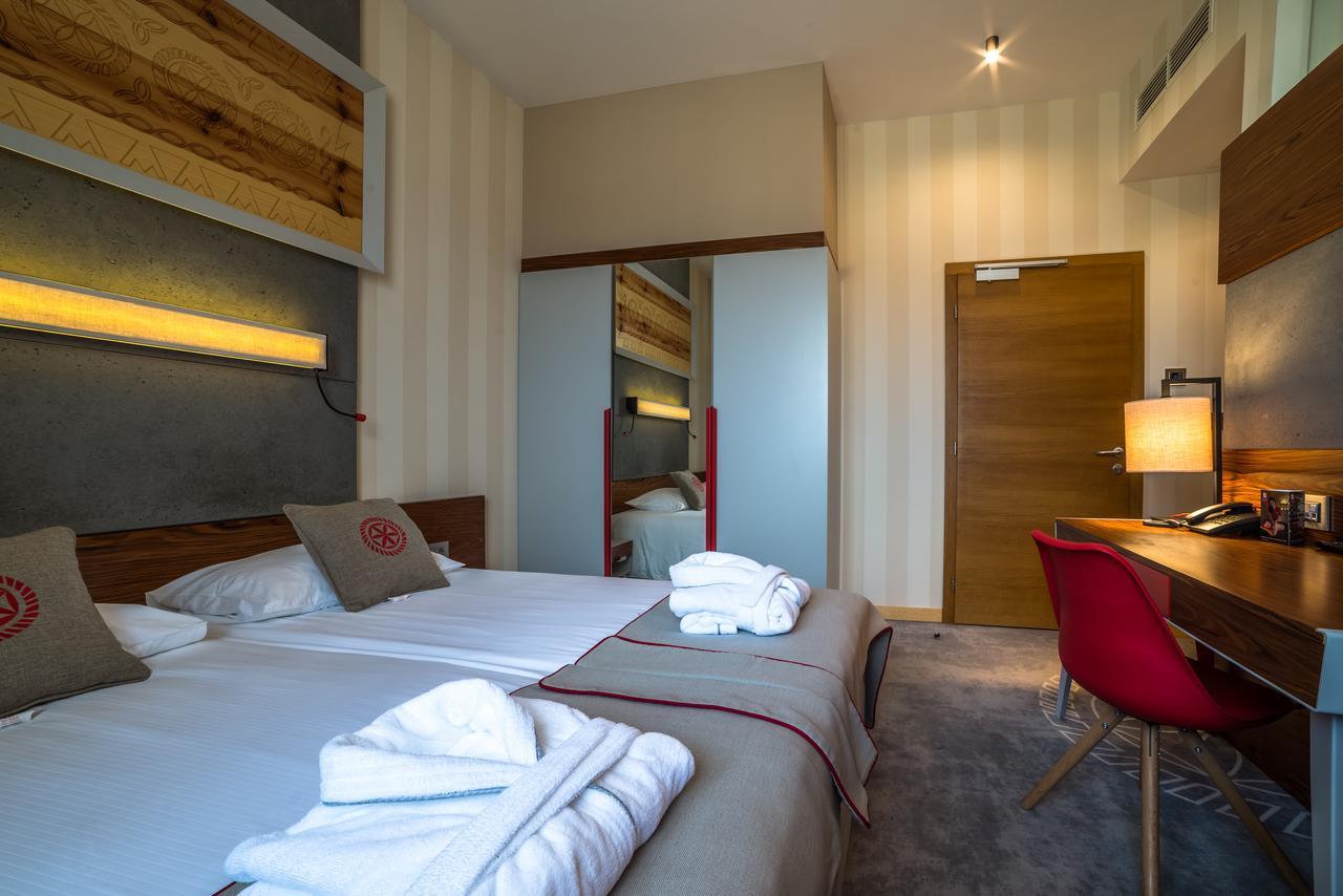 Hotel Kopieniec Fizjo- Med & Spa มูชองค์ชิคแล ภายนอก รูปภาพ